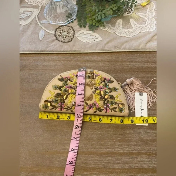 Anthropologie Anna Harlow Russo Beaded Monogram Pouch Letter C NWT - Picture 5 of 6